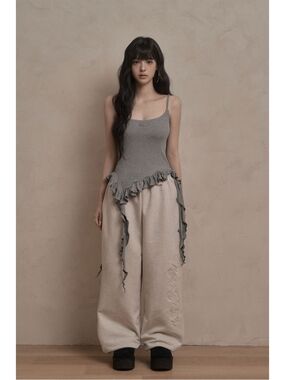 Musinsa KhakiPoint Ruffle Layered Tank Top - Gray - NWT